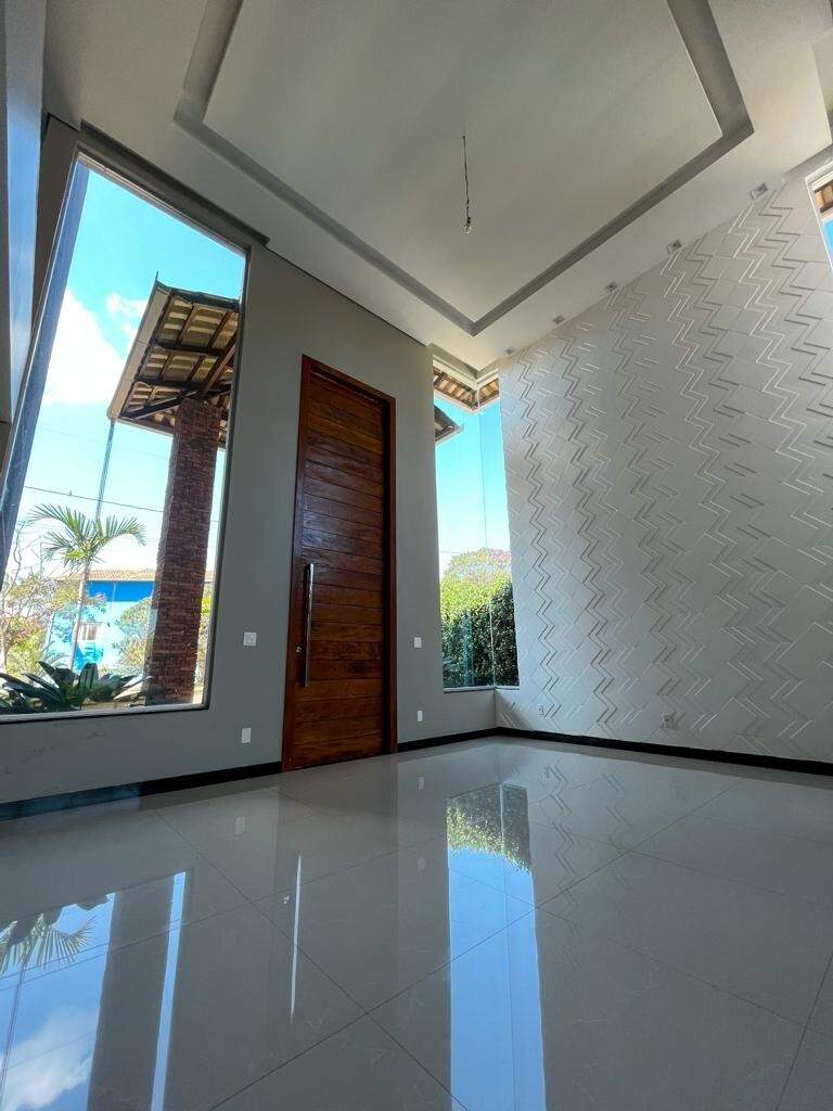 Casa de Condomínio à venda com 4 quartos, 390m² - Foto 4