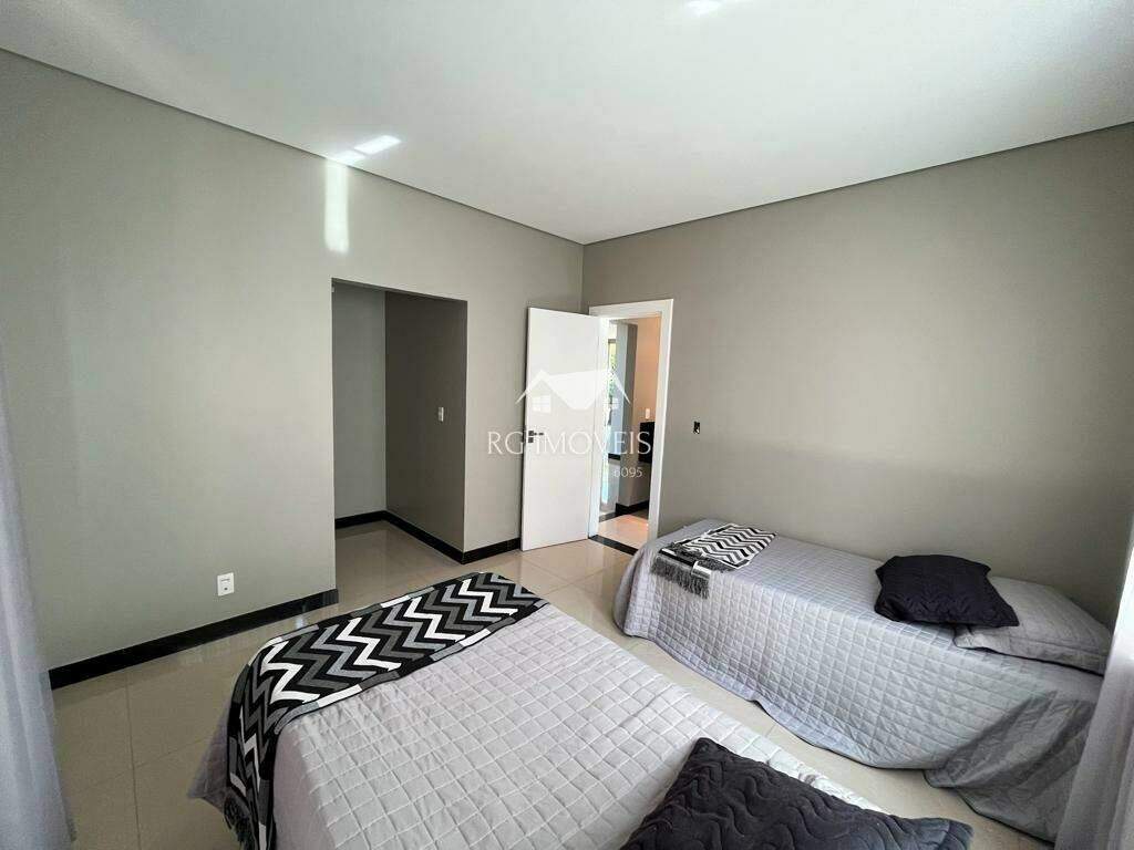 Casa de Condomínio à venda com 4 quartos, 390m² - Foto 22