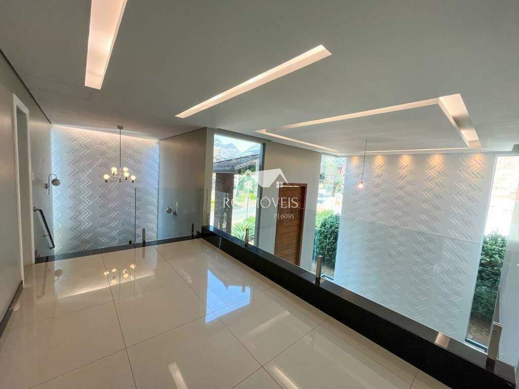 Casa de Condomínio à venda com 4 quartos, 390m² - Foto 12