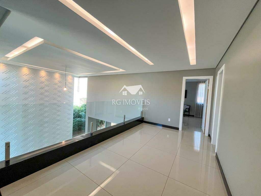 Casa de Condomínio à venda com 4 quartos, 390m² - Foto 11