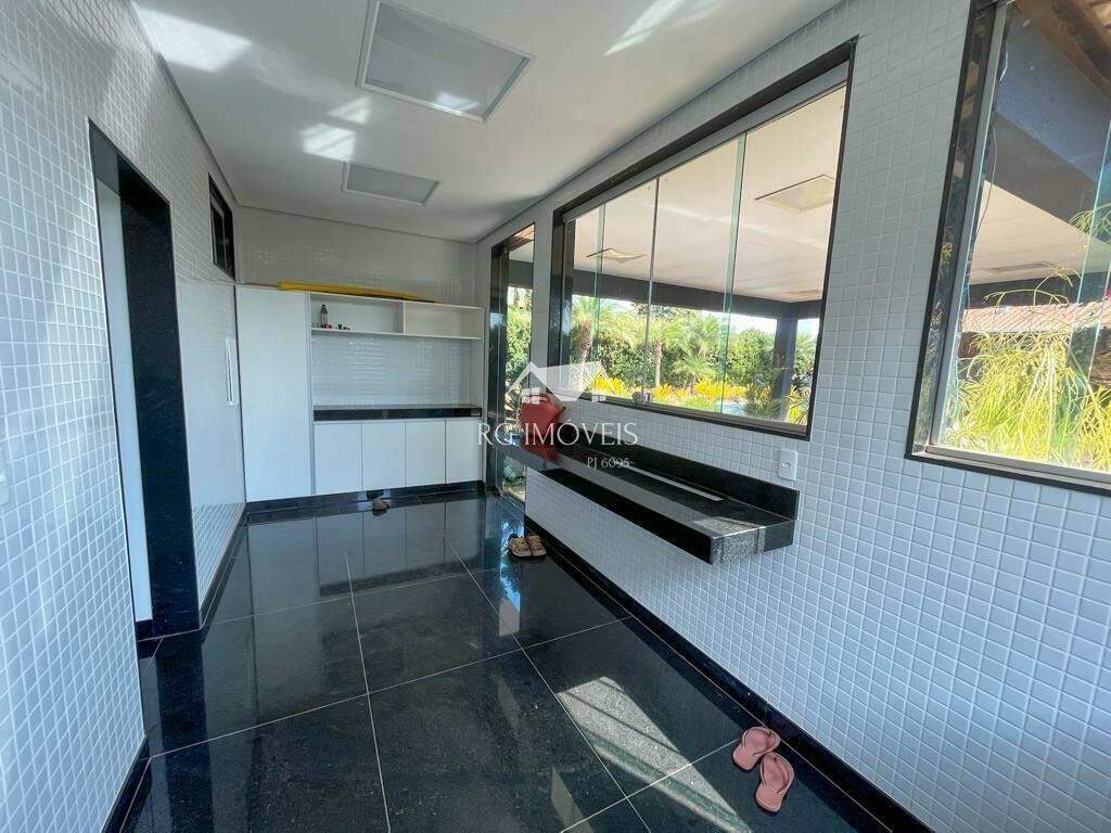 Casa de Condomínio à venda com 4 quartos, 390m² - Foto 10