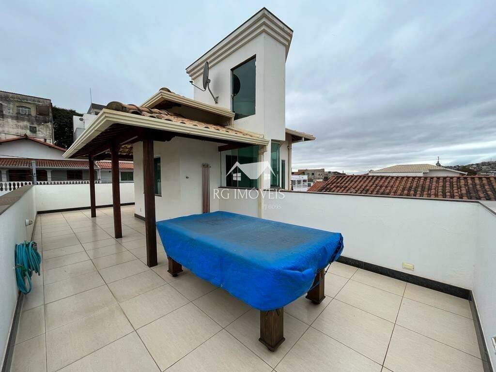 Casa à venda com 4 quartos, 274m² - Foto 19