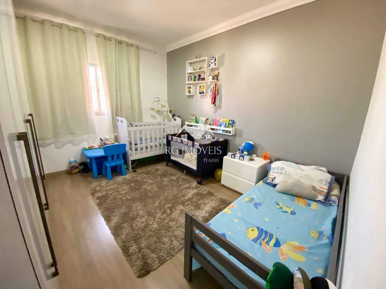 Casa à venda com 6 quartos, 360m² - Foto 17