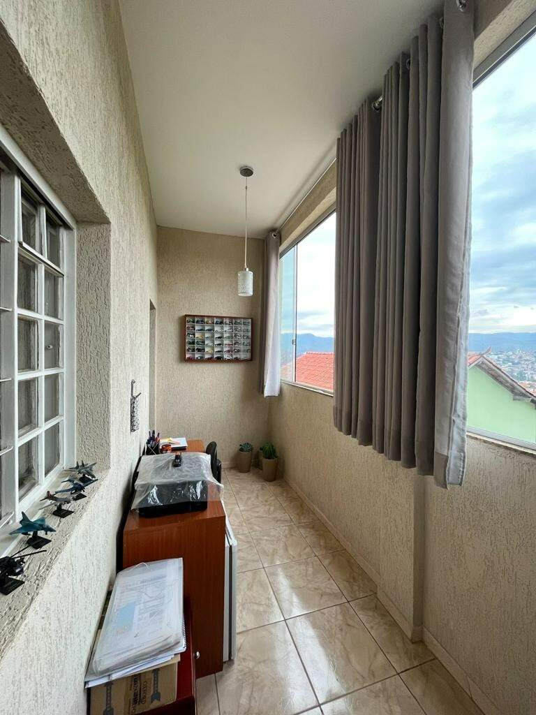 Casa à venda com 3 quartos, 225m² - Foto 23