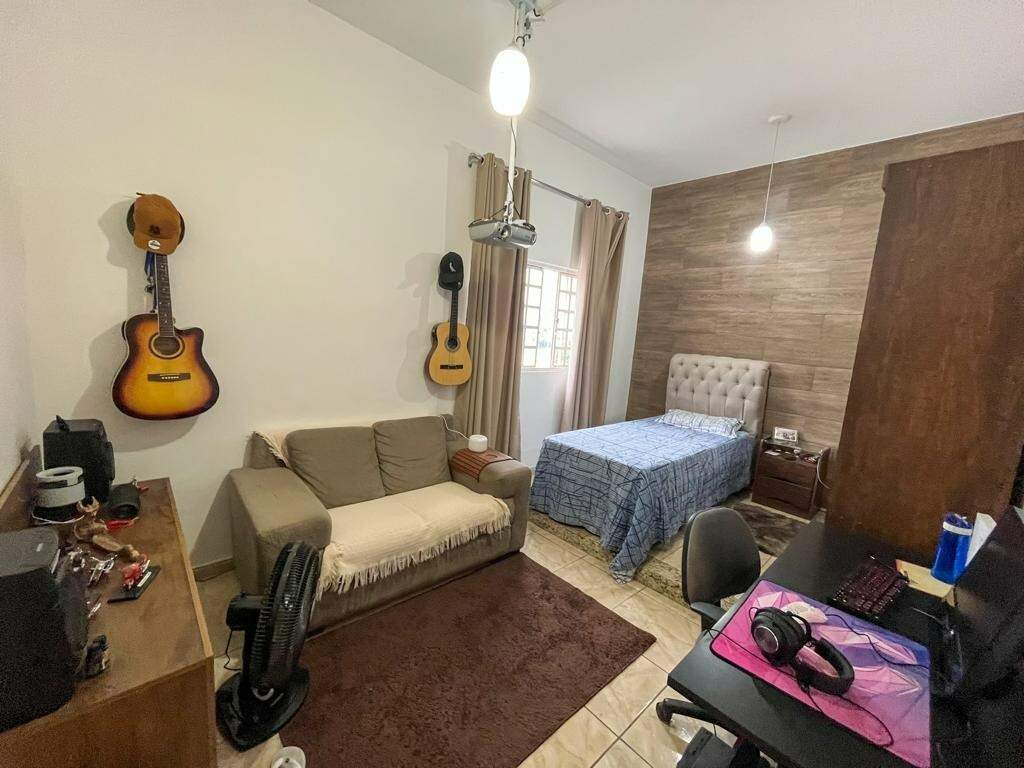 Casa à venda com 3 quartos, 225m² - Foto 25