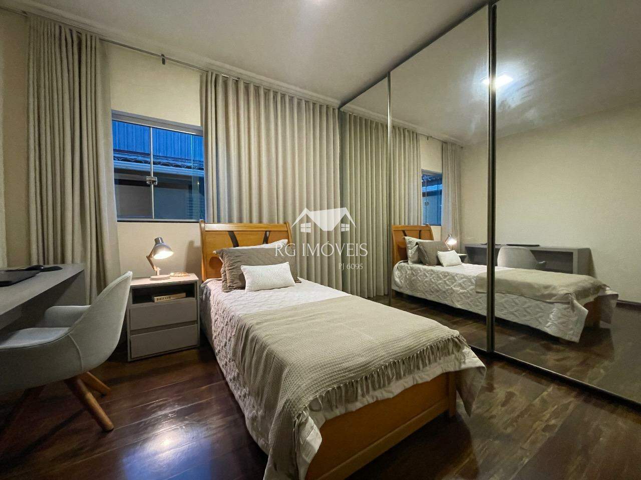 Casa, 3 quartos, 192 m² - Foto 20