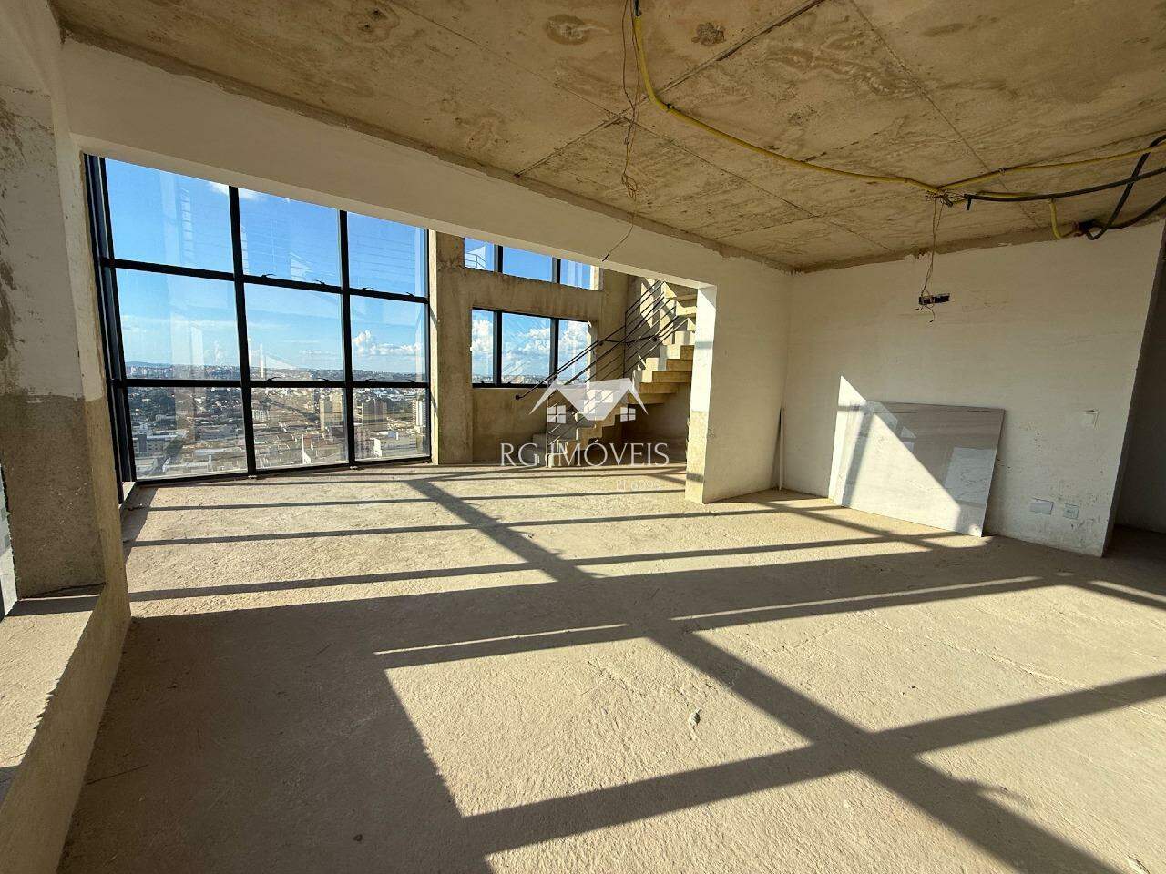 Cobertura, 4 quartos, 258 m² - Foto 5