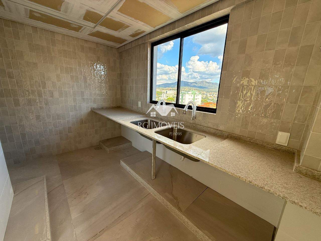 Cobertura, 4 quartos, 258 m² - Foto 14