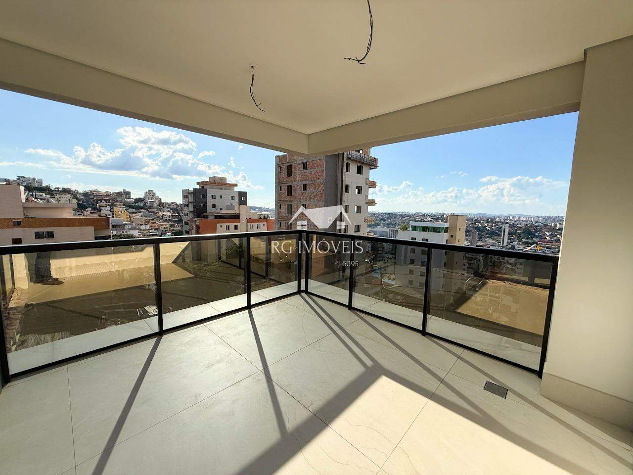 Apartamento, 3 quartos, 204 m² - Foto 3