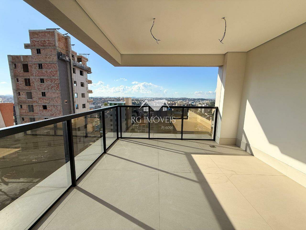Apartamento, 3 quartos, 204 m² - Foto 4