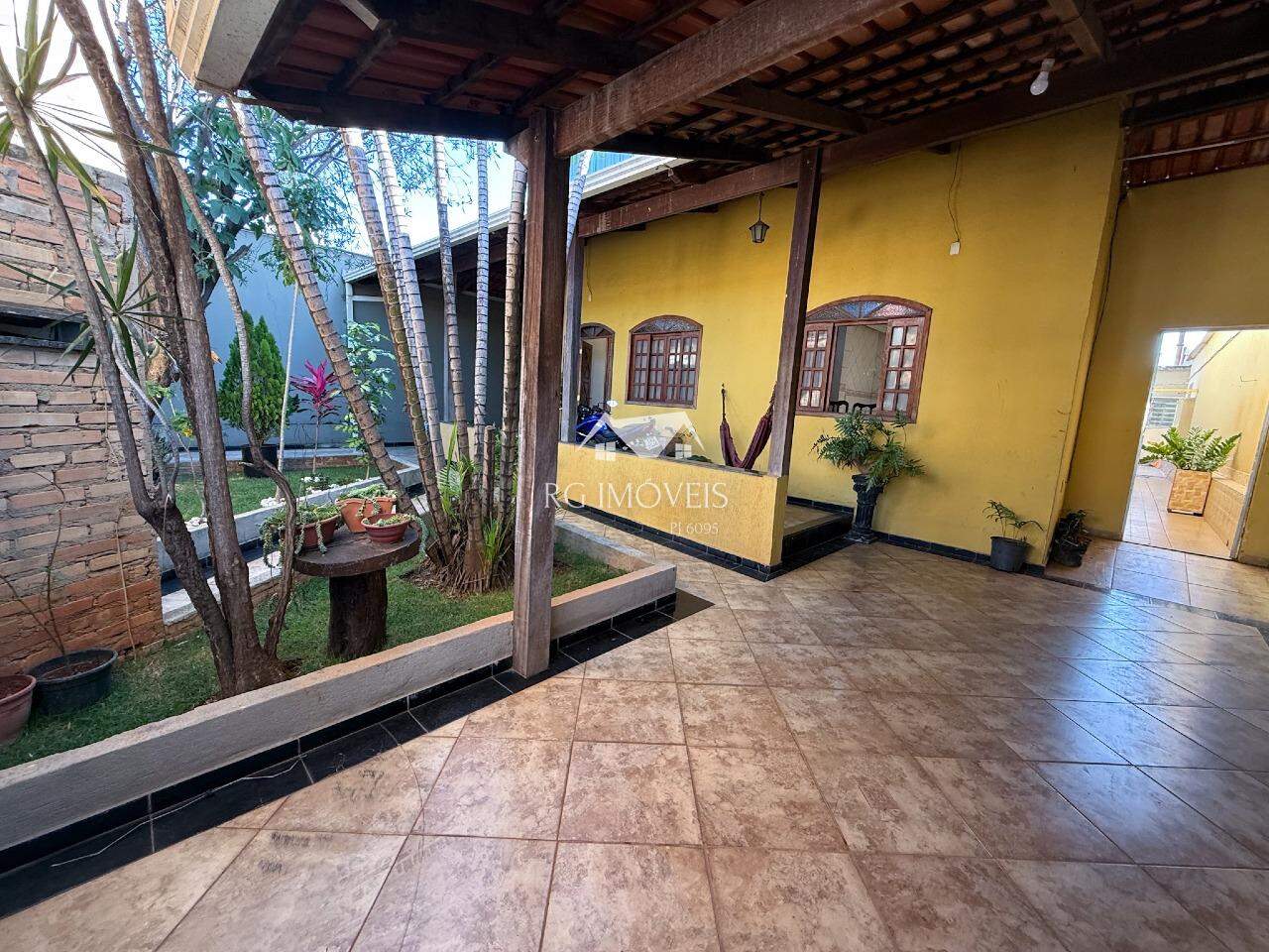 Casa, 4 quartos, 275 m² - Foto 3
