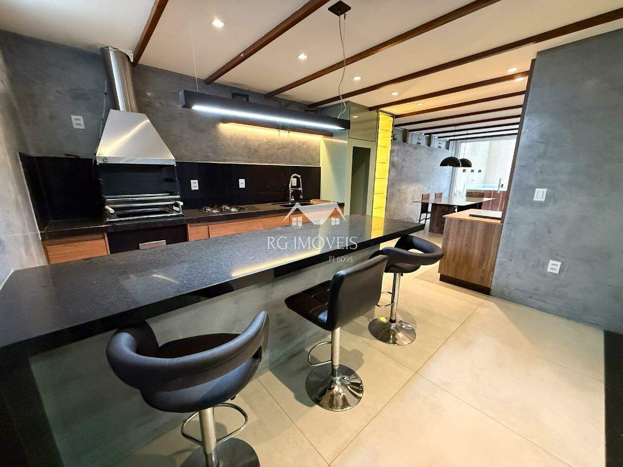 Apartamento, 4 quartos, 214 m² - Foto 1