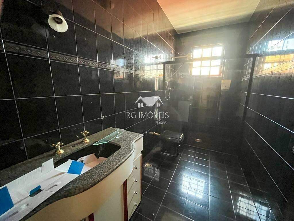 Casa à venda com 4 quartos, 360m² - Foto 9