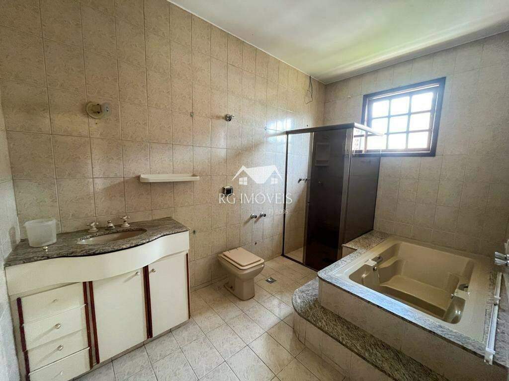 Casa à venda com 4 quartos, 360m² - Foto 14