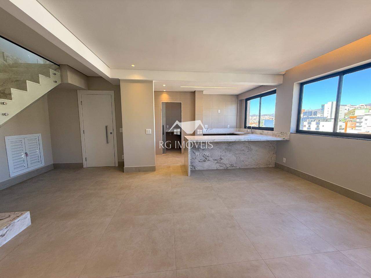 Cobertura, 3 quartos, 200 m² - Foto 2