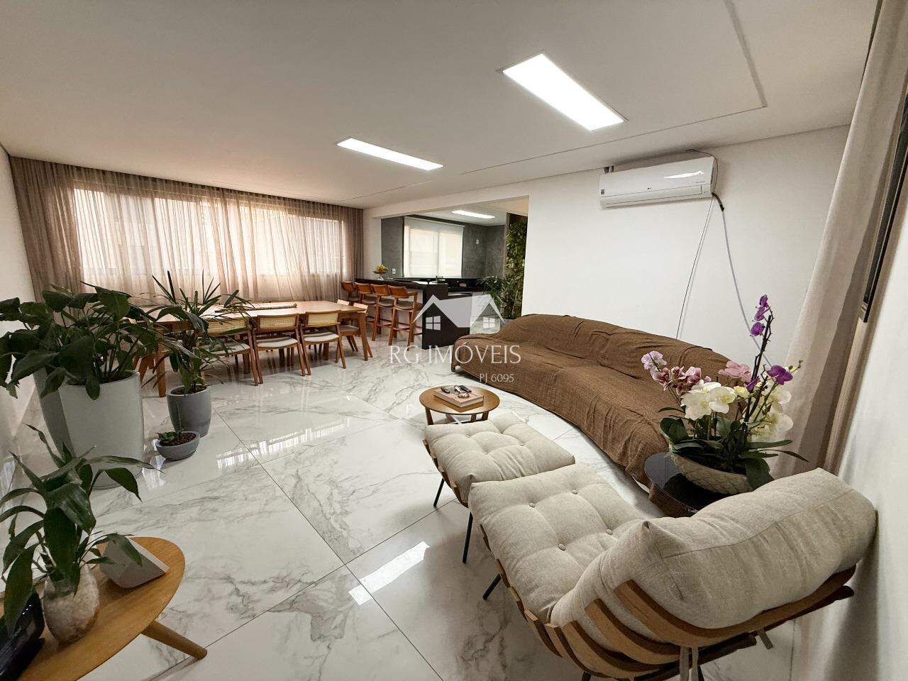 Apartamento, 3 quartos, 135 m² - Foto 1