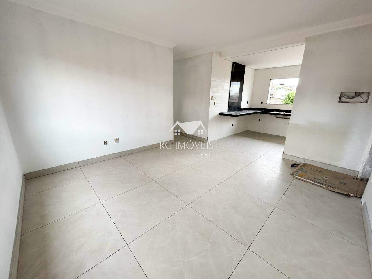 Apartamento à venda com 3 quartos, 82m² - Foto 2