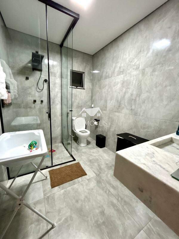 Casa, 4 quartos, 200 m² - Foto 13
