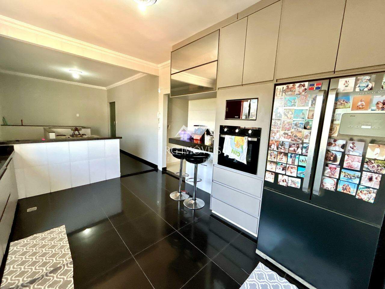 Casa, 4 quartos, 200 m² - Foto 8
