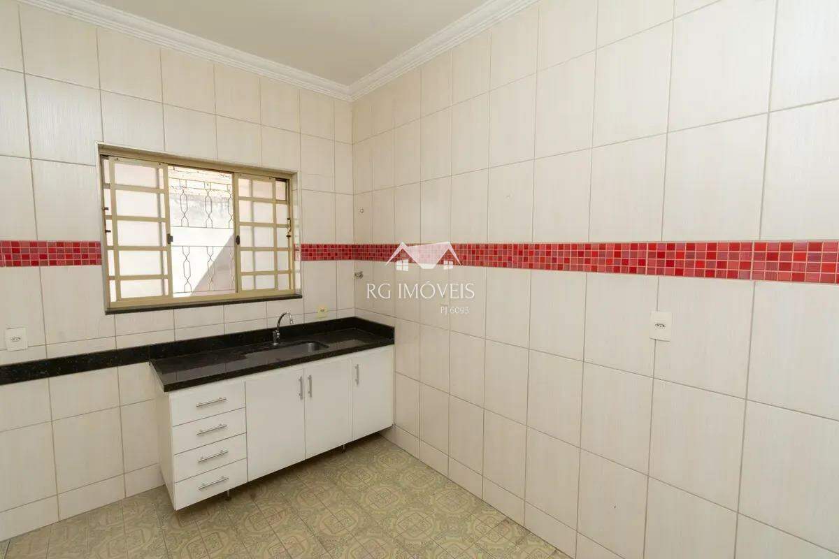 Casa, 3 quartos, 250 m² - Foto 12