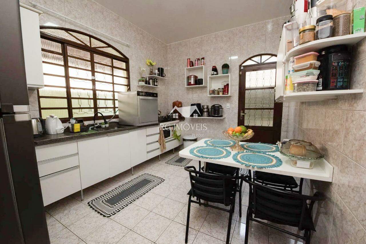 Casa, 3 quartos, 360 m² - Foto 6