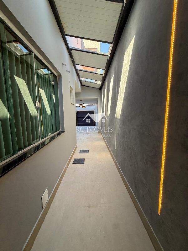 Casa, 8 quartos, 415 m² - Foto 3
