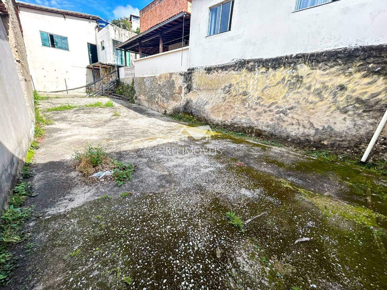 Casa à venda com 3 quartos, 360m² - Foto 15