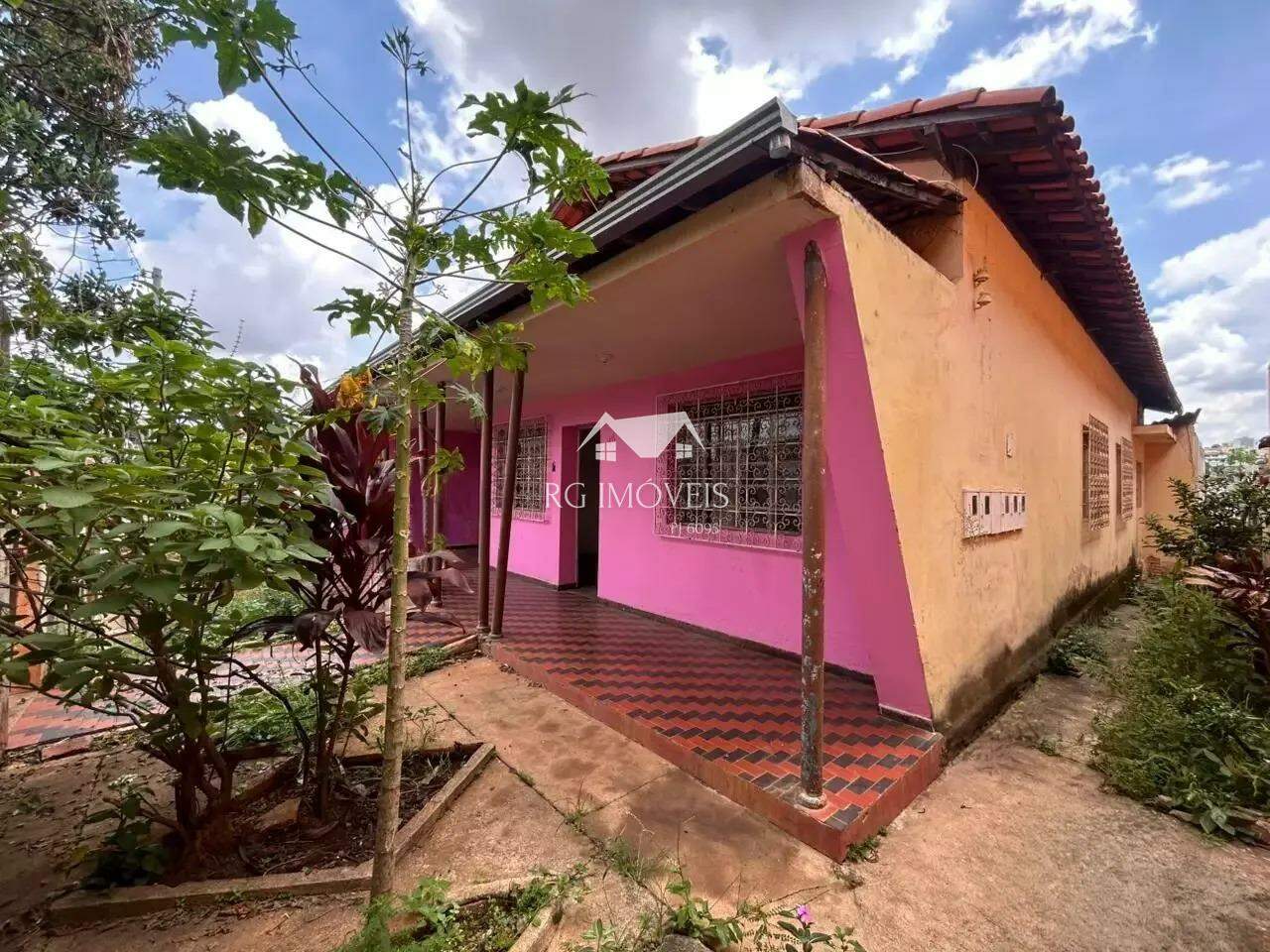 Casa, 3 quartos, 190 m² - Foto 1