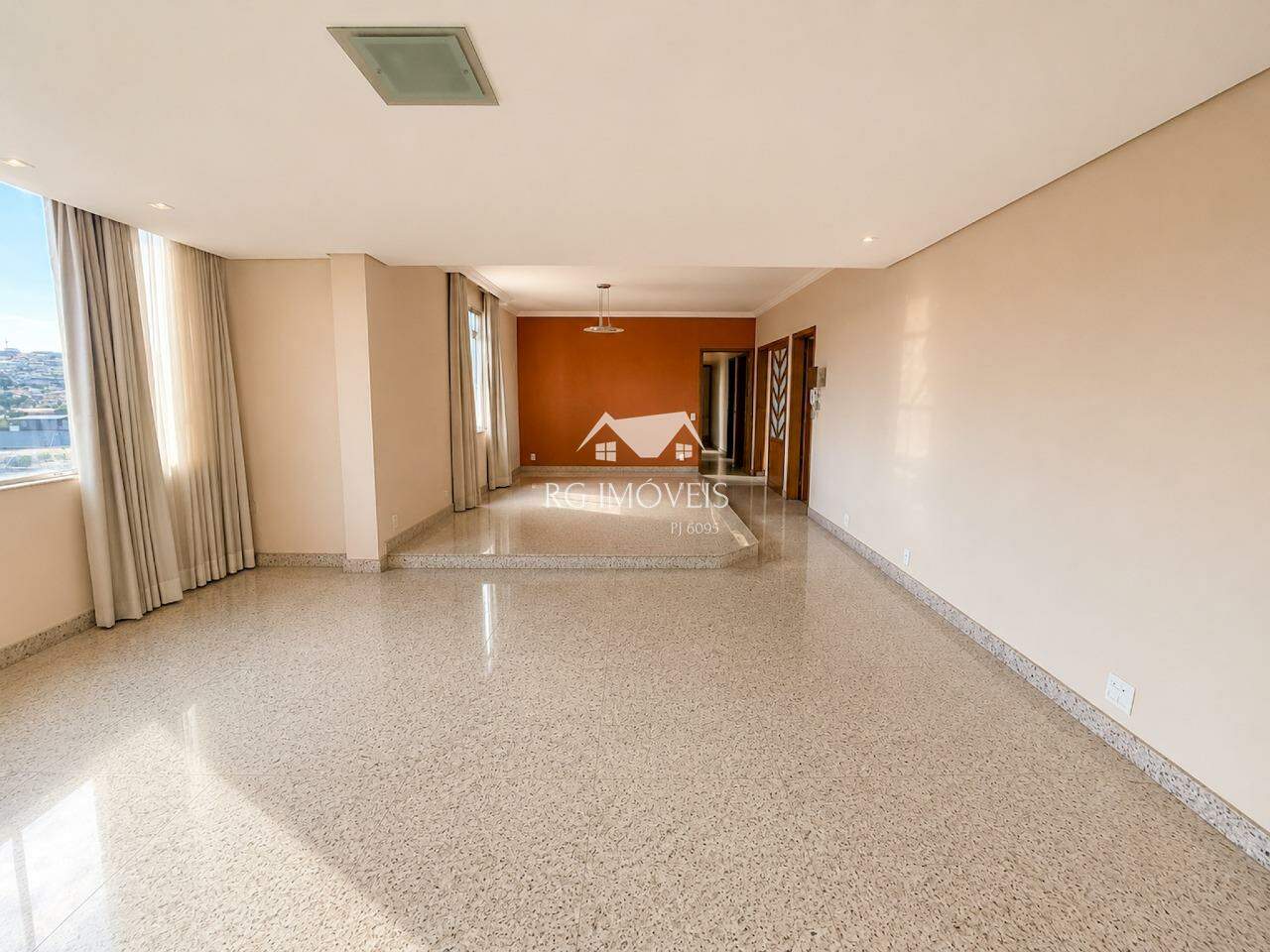Apartamento, 4 quartos, 158 m² - Foto 1