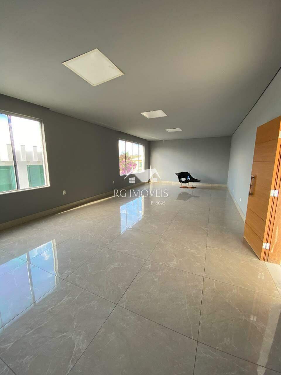 Casa de Condomínio à venda com 3 quartos, 400m² - Foto 14