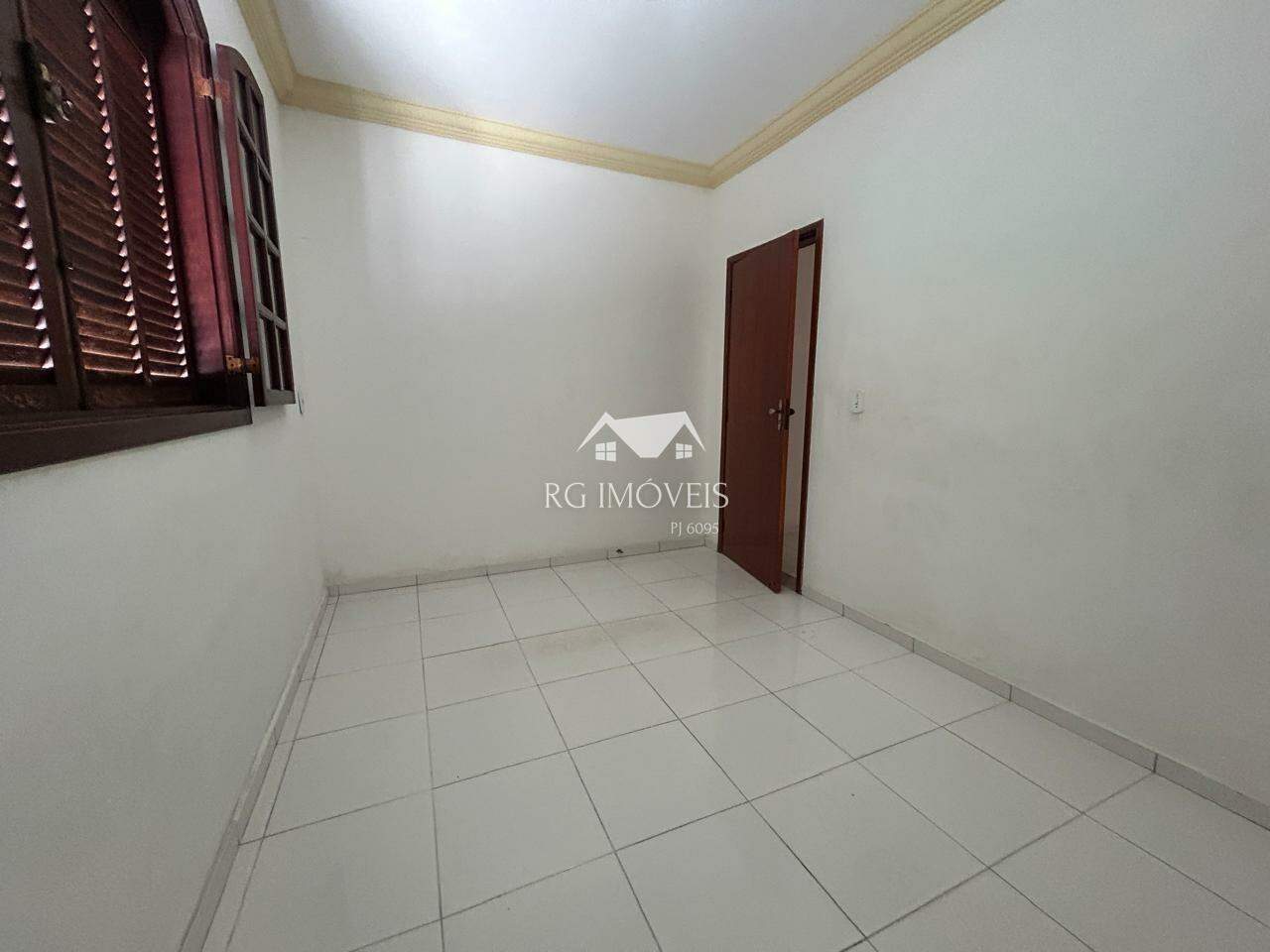 Casa, 4 quartos, 278 m² - Foto 9