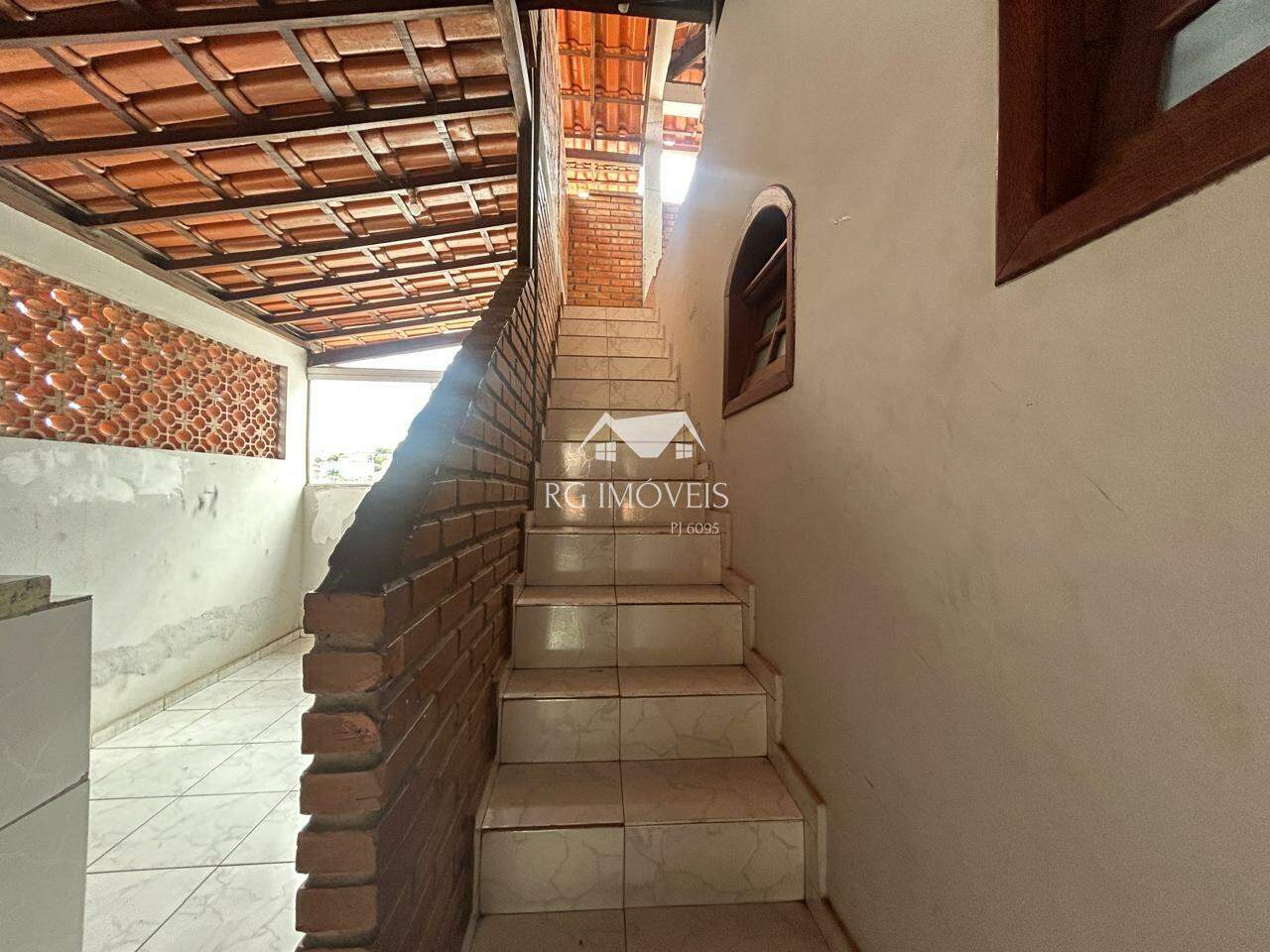 Casa, 4 quartos, 278 m² - Foto 25