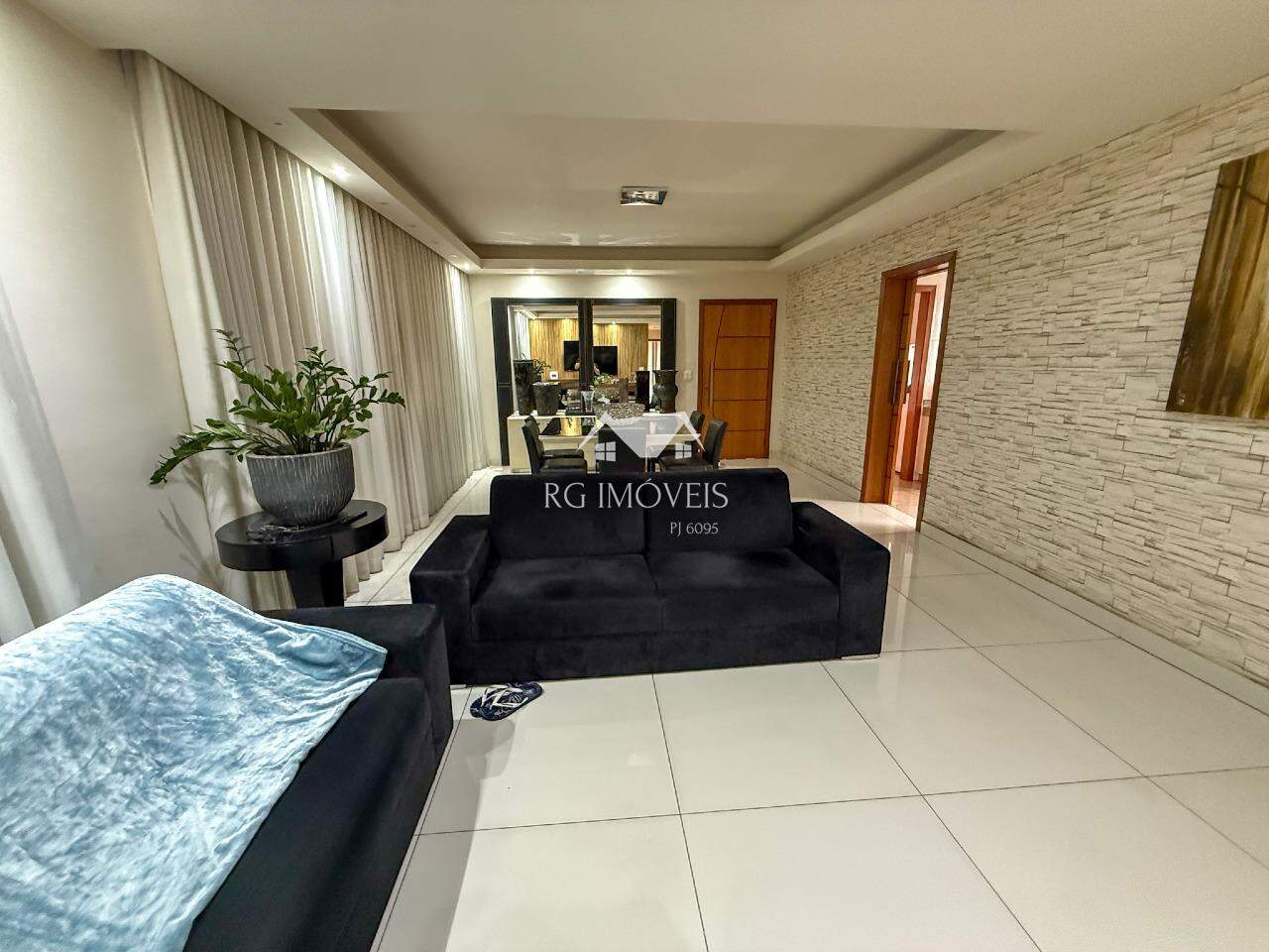 Apartamento, 3 quartos, 110 m² - Foto 2