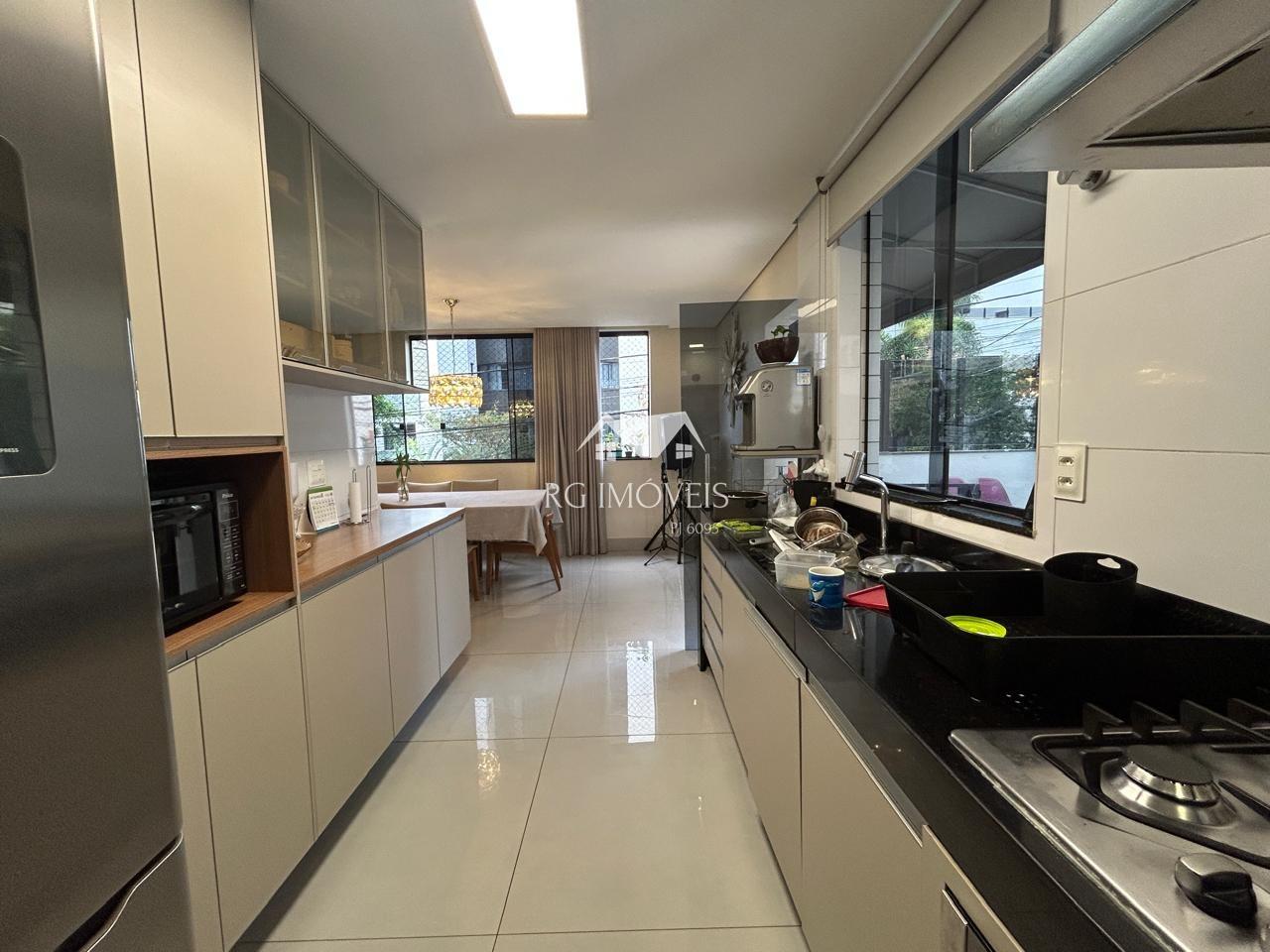 Apartamento, 3 quartos, 240 m² - Foto 10