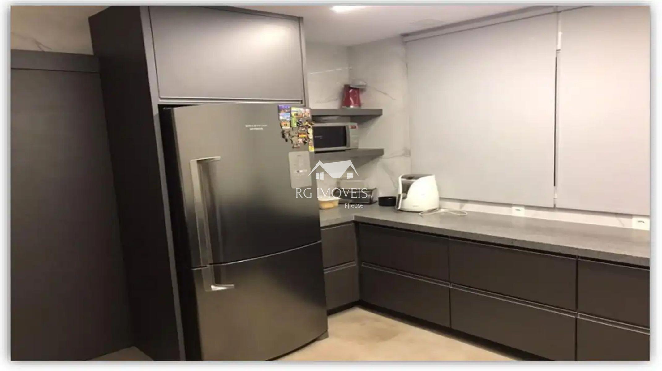 Cobertura, 3 quartos, 217 m² - Foto 9