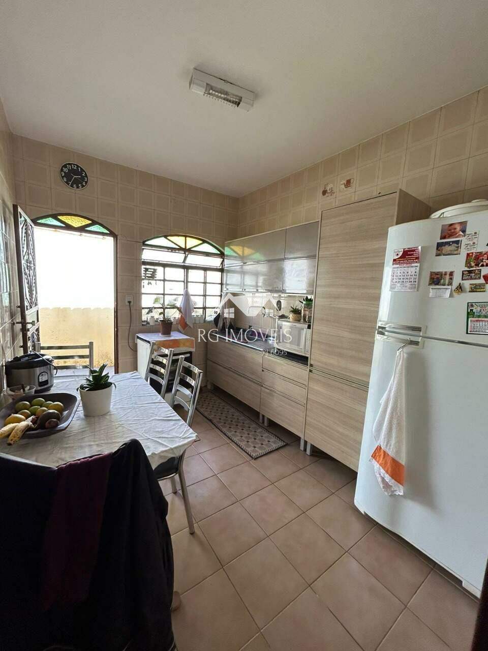 Casa à venda com 4 quartos, 374m² - Foto 12