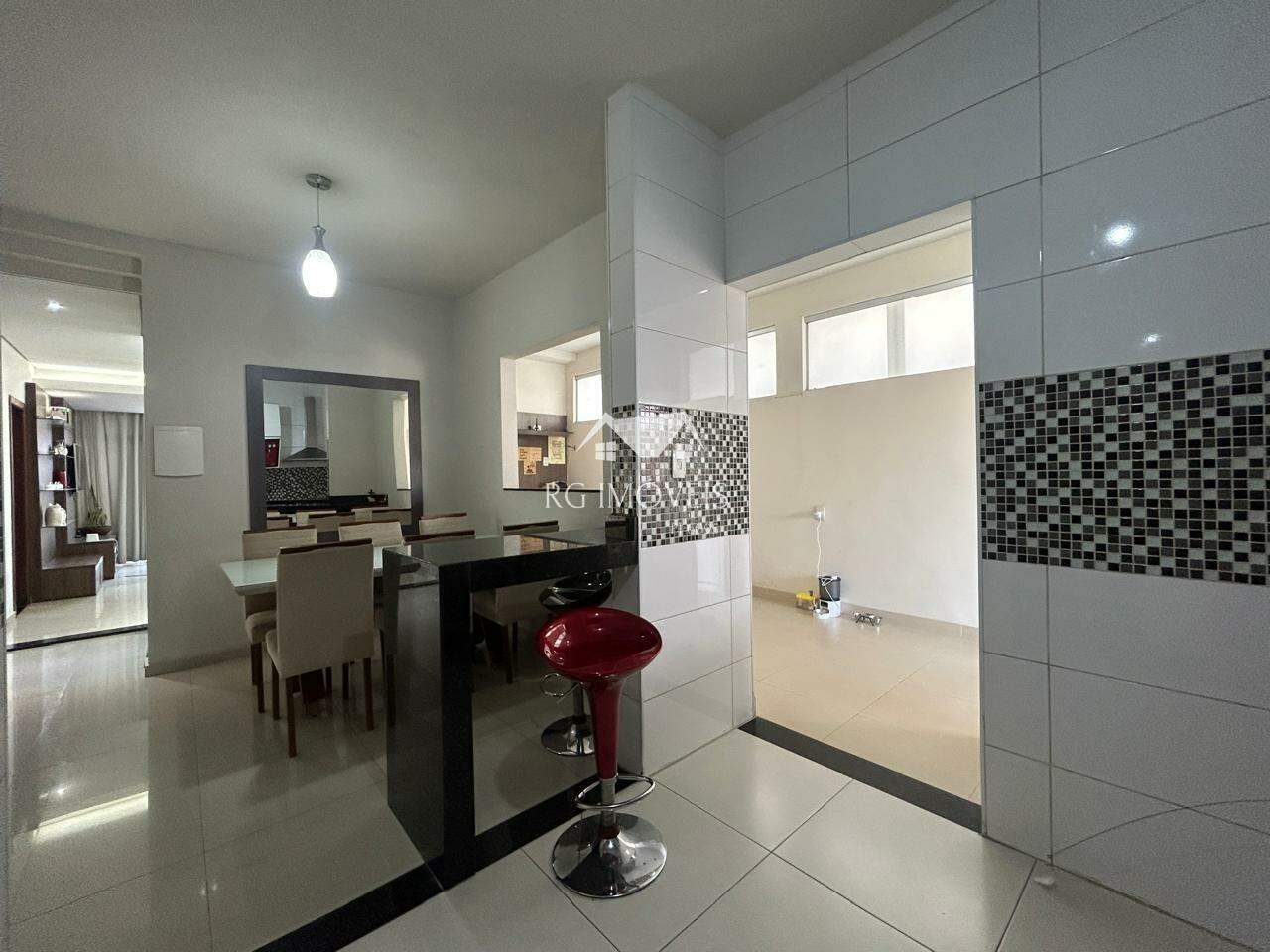 Casa, 3 quartos, 200 m² - Foto 10
