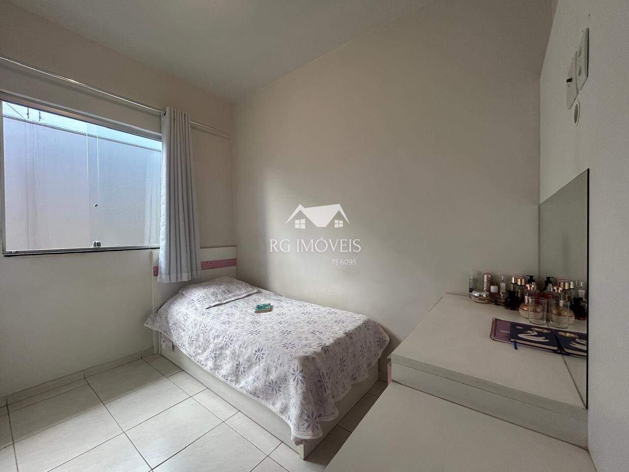 Casa, 3 quartos, 200 m² - Foto 14