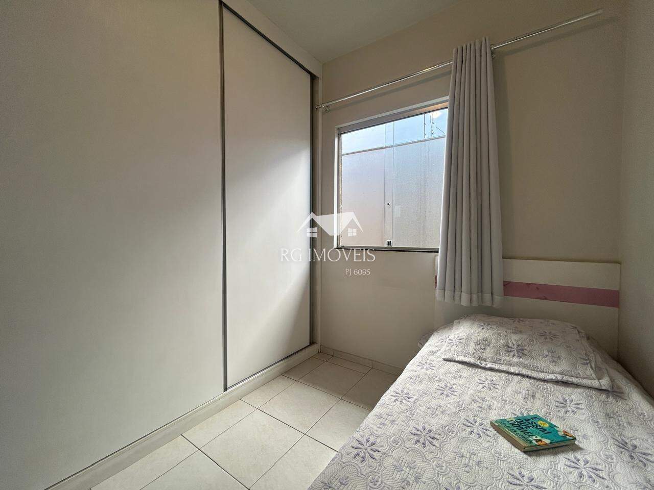 Casa, 3 quartos, 200 m² - Foto 15