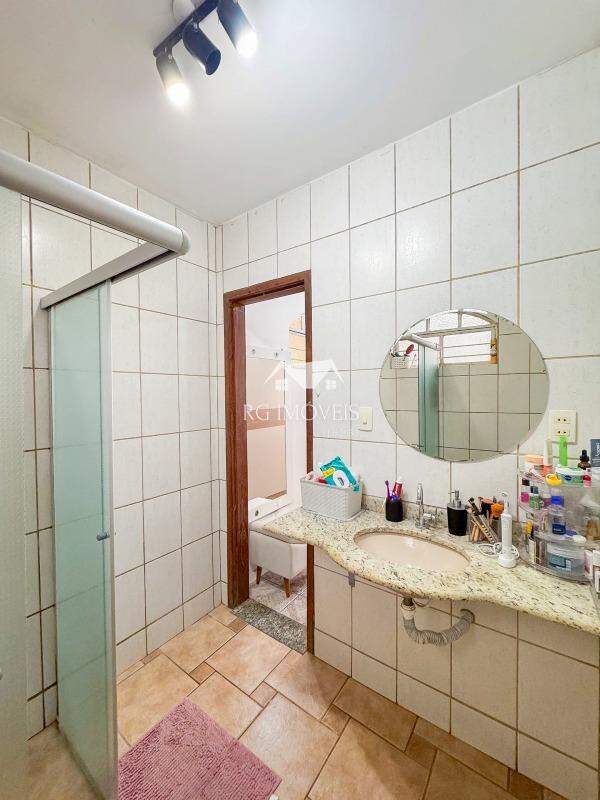 Casa, 5 quartos, 180 m² - Foto 10