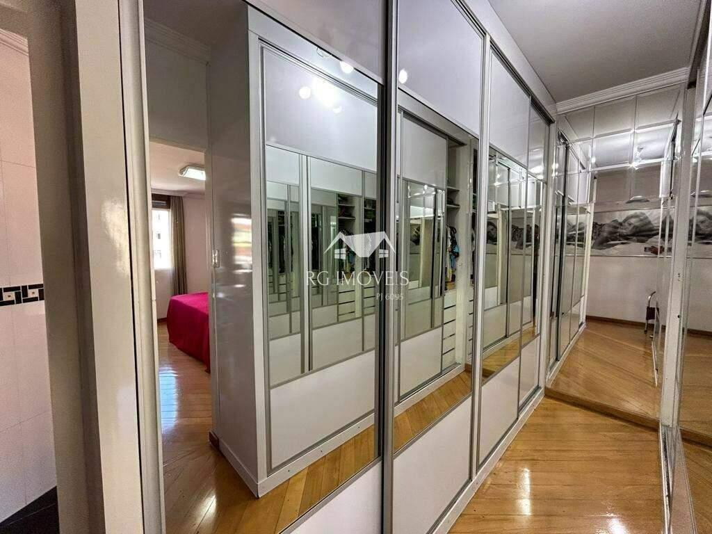 Cobertura à venda com 3 quartos, 238m² - Foto 10