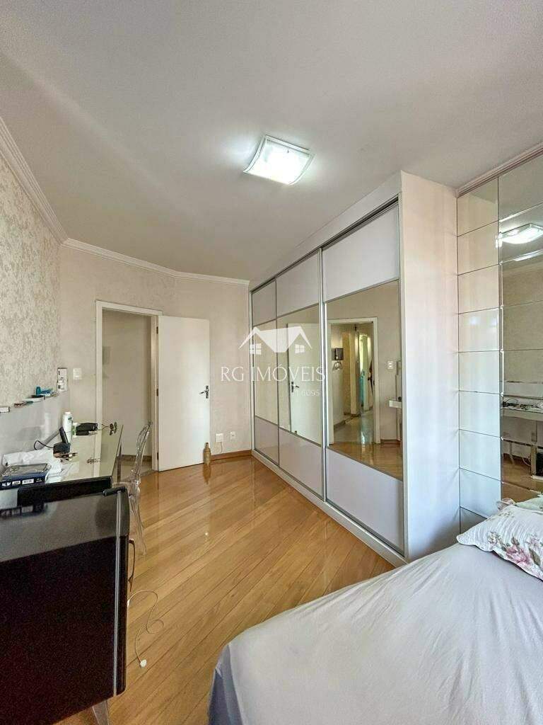 Cobertura à venda com 3 quartos, 238m² - Foto 18