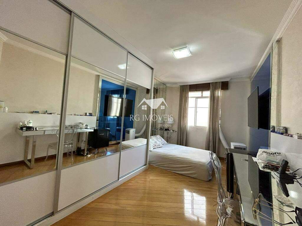 Cobertura à venda com 3 quartos, 238m² - Foto 17