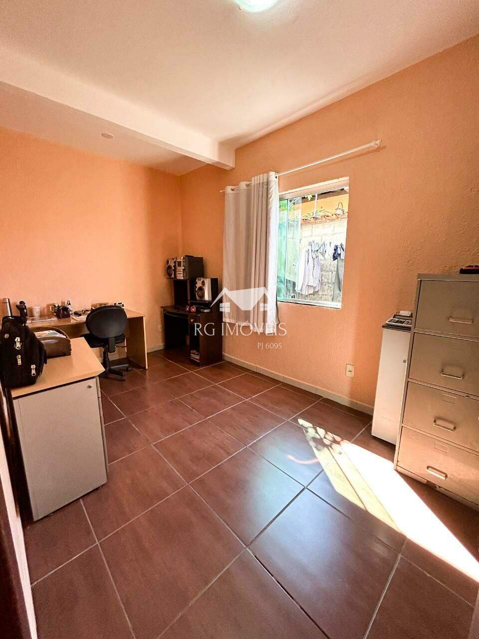 Casa à venda com 3 quartos, 180m² - Foto 10