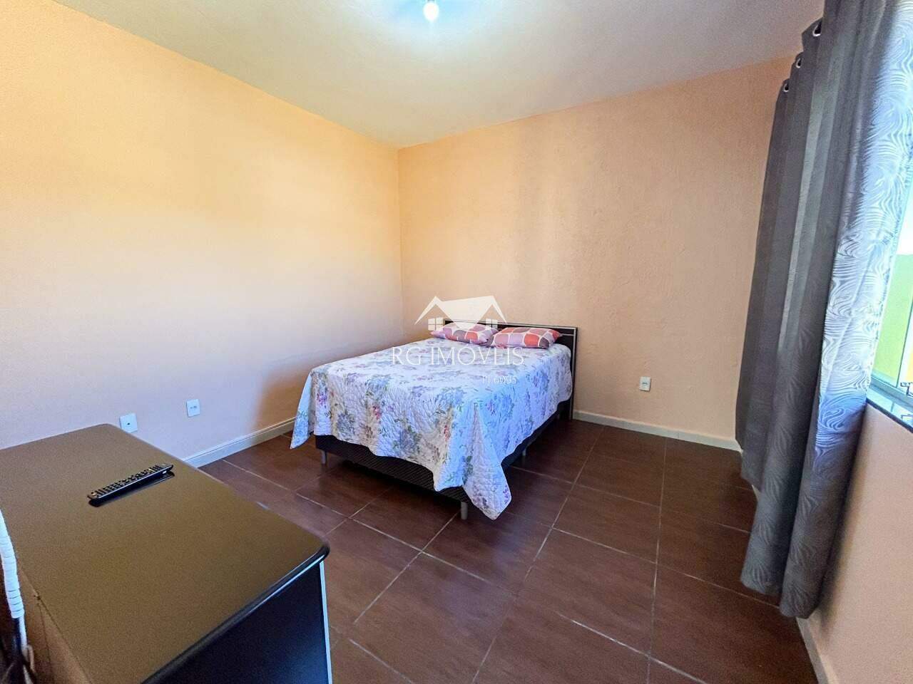 Casa à venda com 3 quartos, 180m² - Foto 15