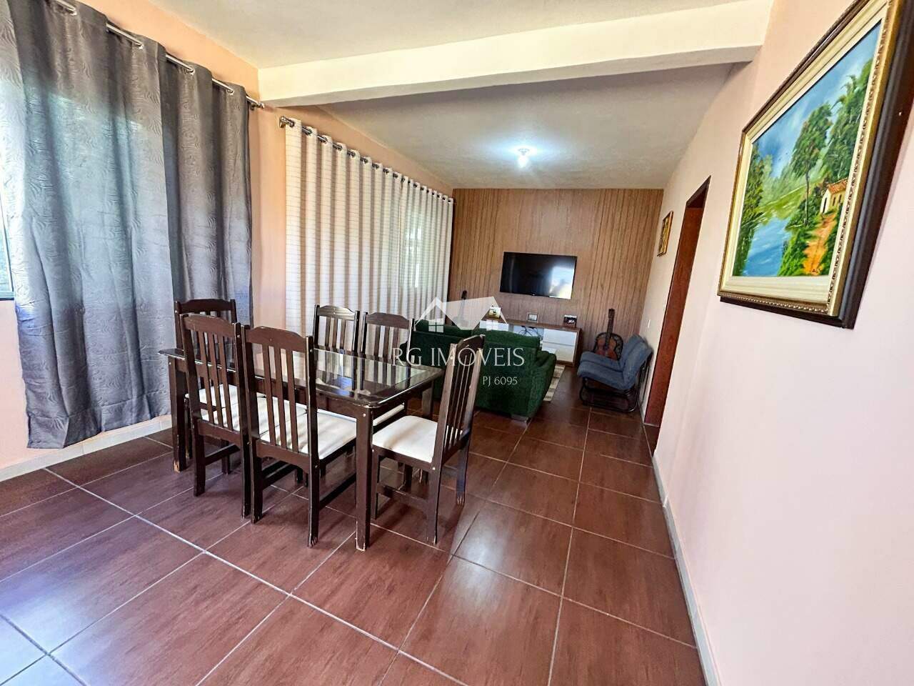 Casa à venda com 3 quartos, 180m² - Foto 2