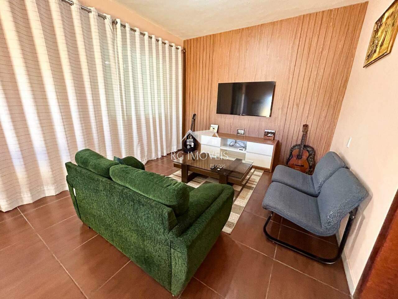 Casa à venda com 3 quartos, 180m² - Foto 3