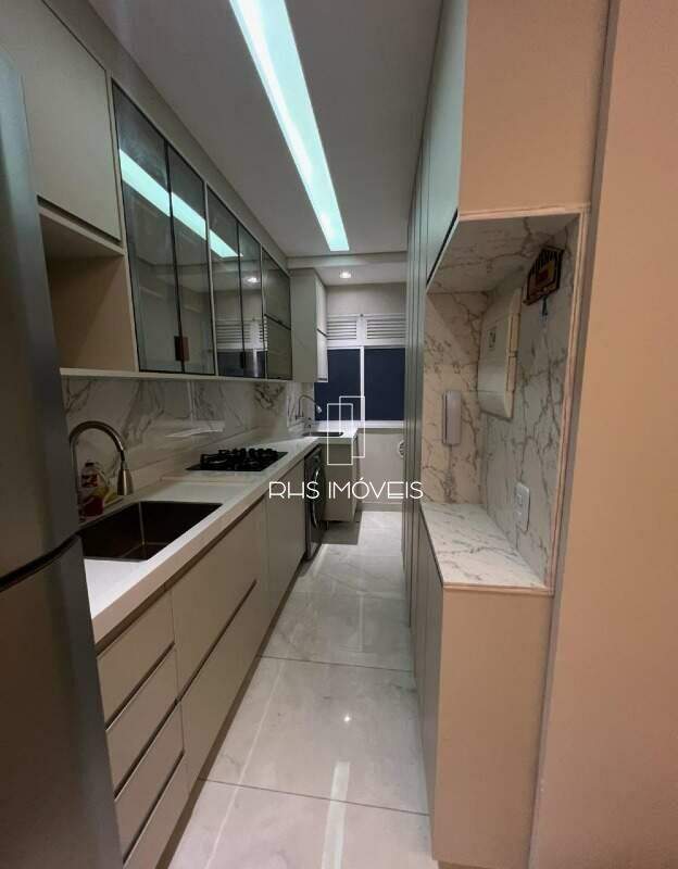 Apartamento à venda no Parque das Colinas: 