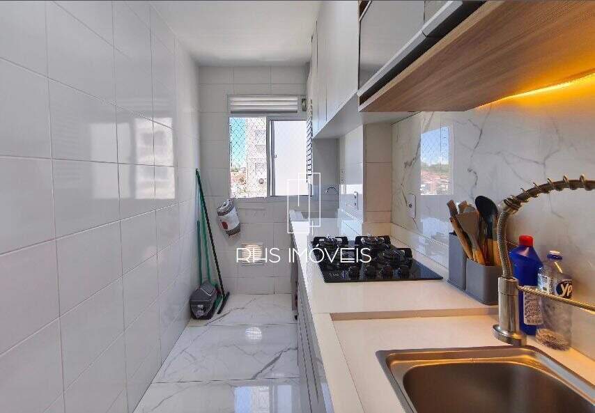 Apartamento à venda no Parque Industrial: 