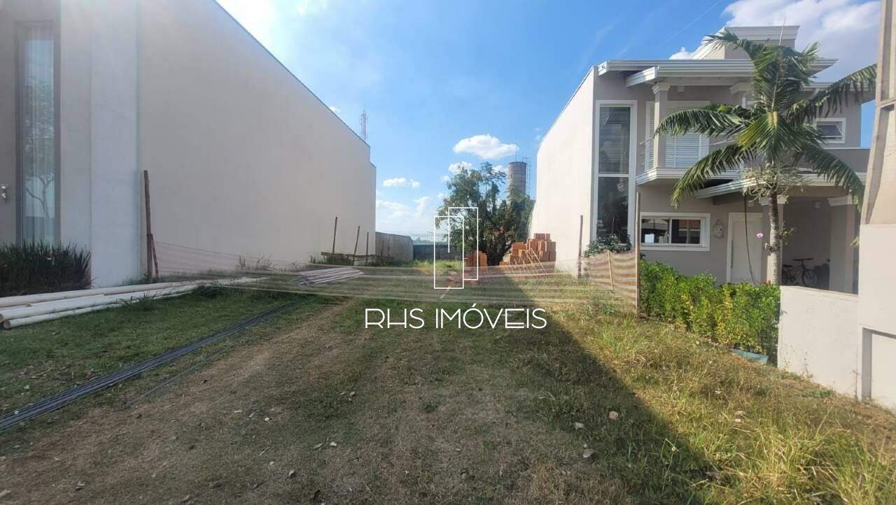 Terreno à venda no Residencial Santa Maria: 